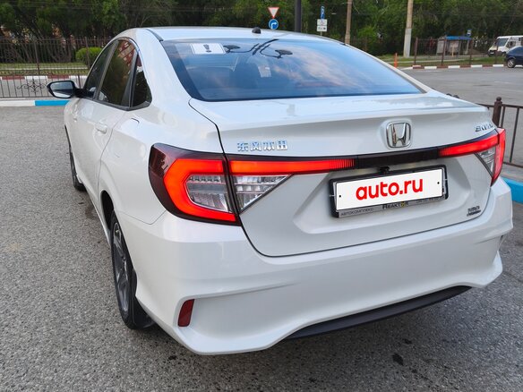 2021 Honda Envix I, белый, 1930000 рублей - вид 1