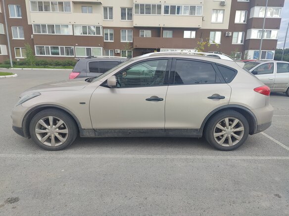 2008 Infiniti EX EX35 5-speed I (J50), бежевый, 1150000 рублей - вид 3