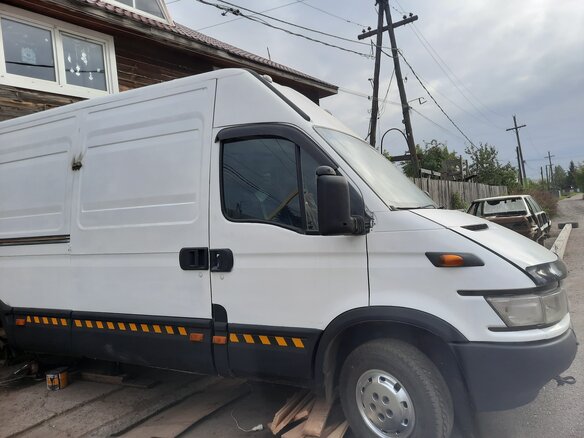 2003 Iveco Daily, белый, 690000 рублей - вид 6