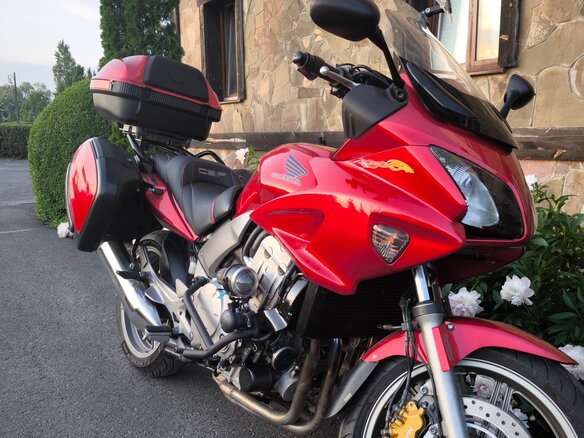 2007 Honda CBF 1000, красный, 600000 рублей - вид 1