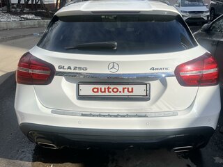 2019 Mercedes-Benz GLA 250 I (X156) Рестайлинг, белый, 2650000 рублей, вид 3