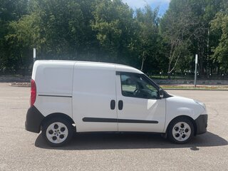 2010 Fiat Doblo II, белый, 1050000 рублей, вид 3