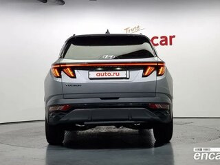 2023 Hyundai Tucson IV, серебристый, 2588000 рублей, вид 4