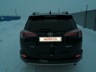 2017 Toyota RAV4 IV (XA40) Рестайлинг, чёрный, 2550000 рублей, вид 2