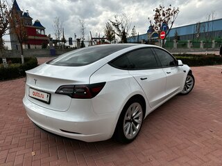 2021 Tesla Model 3 Standart Plus I, белый, 2701706 рублей, вид 4