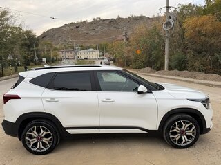 2021 Kia Seltos I, белый, 2750000 рублей, вид 2