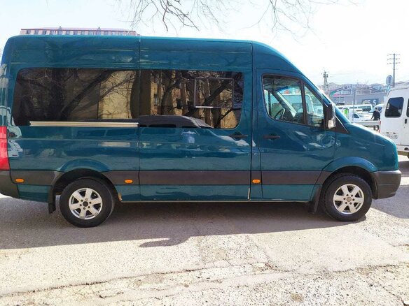 2006 Volkswagen Crafter, зелёный, 1399900 рублей