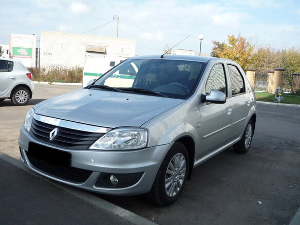 2012 Renault Logan I Рестайлинг, серебристый - вид 1