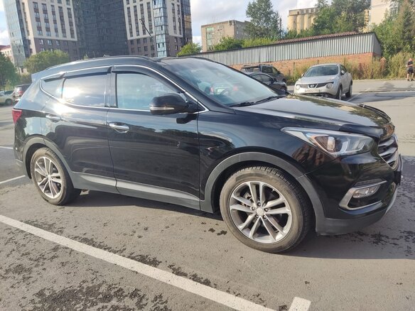 2016 Hyundai Santa Fe III Рестайлинг, чёрный, 2530000 рублей - вид 3