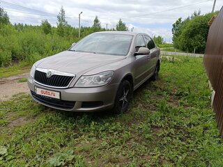 2011 Skoda Octavia II (A5) Рестайлинг, серый, 800000 рублей, вид 1