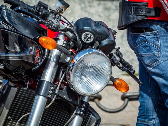 2006 Ducati Monster S4, красный - вид 6