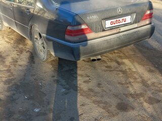 1992 Mercedes-Benz S-Класс 400 Long III (W140), чёрный, 1400000 рублей, вид 4