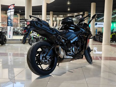 2022 Suzuki GSX-S 1000 GT, чёрный, 1130000 рублей, вид 4