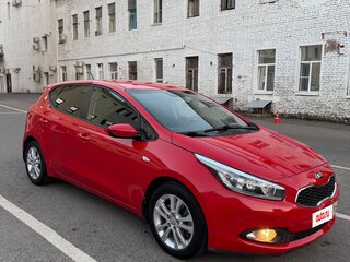 2014 Kia Ceed II, красный, 1250000 рублей, вид 3