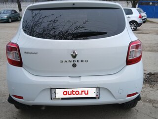 2013 Renault Sandero II, белый, 800000 рублей, вид 4
