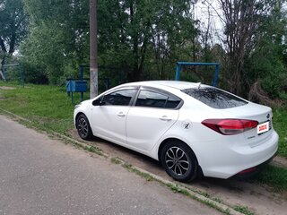 2019 Kia Cerato III Рестайлинг (Classic), белый, 1400000 рублей, вид 5