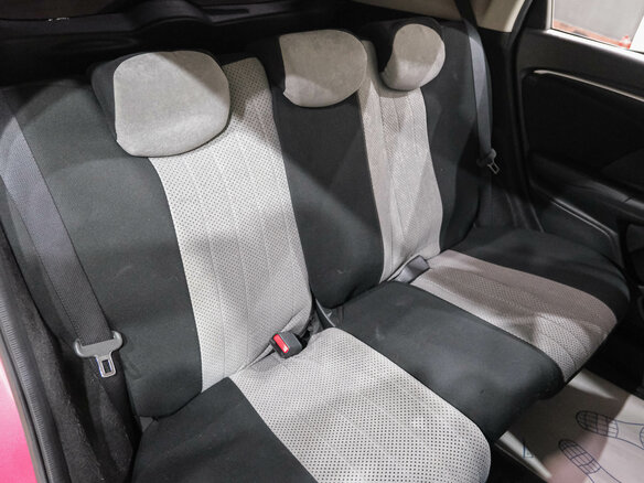 2019 Honda Fit III Рестайлинг, красный - вид 29