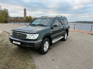 1999 Toyota Land Cruiser 100 Series, зелёный, 1650000 рублей, вид 1