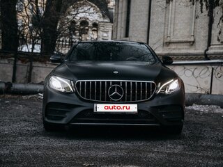 2020 Mercedes-Benz E-Класс 200 V (W213, S213, C238), чёрный, 3000000 рублей, вид 1