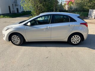 2016 Hyundai i30 II Рестайлинг, серебристый, 1150000 рублей, вид 2