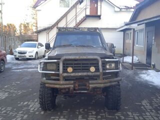 1992 Nissan Patrol III (K160, K260), чёрный, 500000 рублей, вид 1