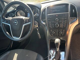 2010 Opel Astra J, чёрный, 729000 рублей, вид 5