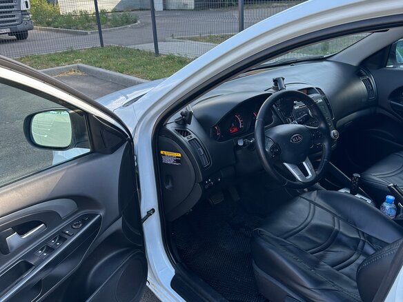 2011 Kia Ceed I Рестайлинг, белый, 770000 рублей - вид 10