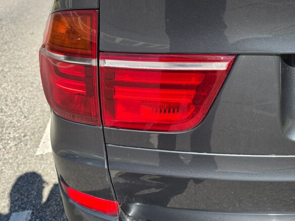 2013 BMW X5 35i II (E70) Рестайлинг, серый, 2090000 рублей - вид 17