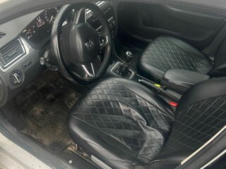 2015 Skoda Rapid I, белый, 399000 рублей, вид 4