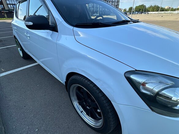 2011 Kia Ceed I Рестайлинг, белый, 770000 рублей - вид 3