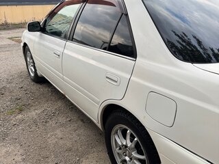 2001 Toyota Carina VII (T210), белый, 300000 рублей, вид 4