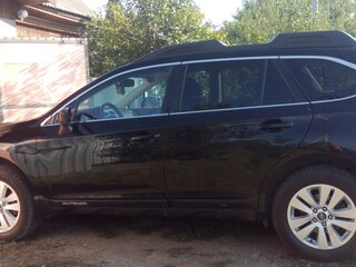 2016 Subaru Outback V, чёрный, 2300000 рублей, вид 4