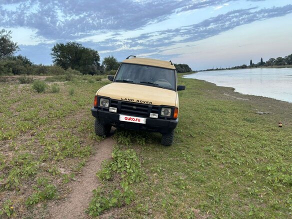 1992 Land Rover Discovery I, бежевый, 1500000 рублей