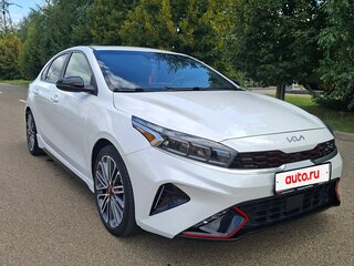 2022 Kia Forte III Рестайлинг, белый, 2200000 рублей, вид 1