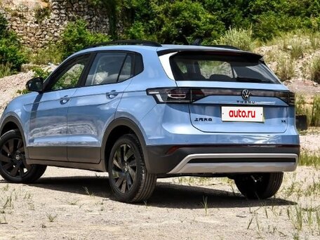 2025 Volkswagen Tharu 300 TSI I Рестайлинг, голубой, 2100000 рублей, вид 3