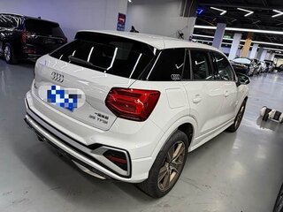2022 Audi Q2 35 TFSI I Рестайлинг, белый, 1850000 рублей, вид 5