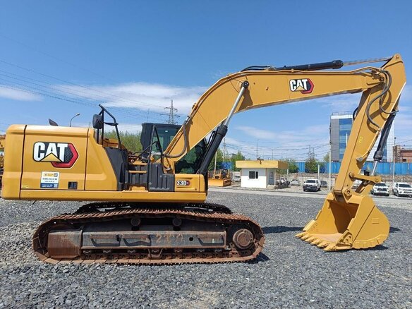 2021 Caterpillar 330, золотистый, 14900000 рублей