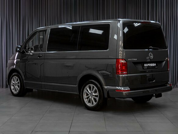 2016 Volkswagen Multivan T6, серый, 3269000 рублей - вид 1