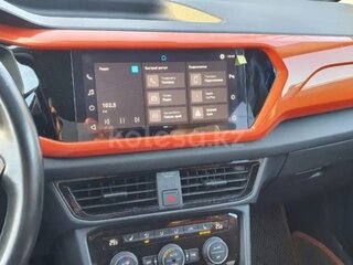 2021 Volkswagen Taos I, оранжевый, 3800000 рублей, вид 4