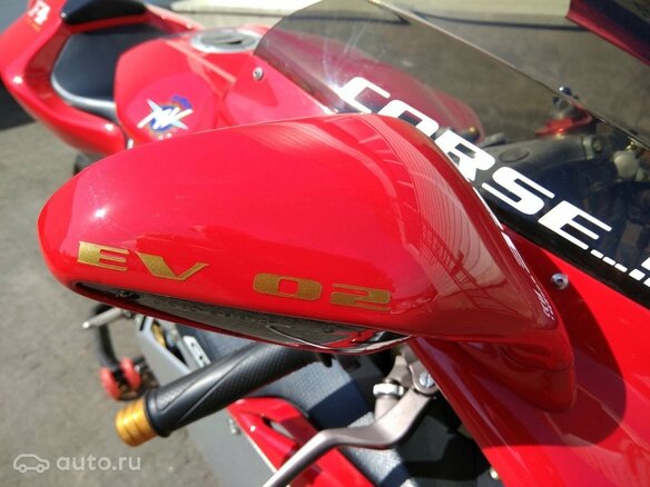 2002 MV Agusta F4 750, красный