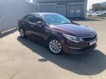 2017 Kia Optima IV, красный, 2000000 рублей - вид 3