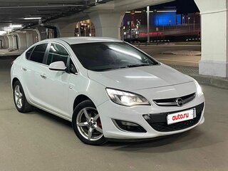 2013 Opel Astra J Рестайлинг, белый, 600000 рублей, вид 1