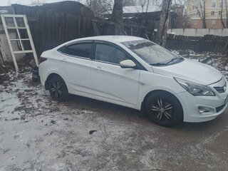 2016 Hyundai Solaris I Рестайлинг, белый, 600000 рублей, вид 2