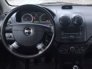 2008 Chevrolet Aveo I Рестайлинг, красный, 350000 рублей, вид 3