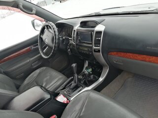 2005 Toyota Land Cruiser Prado 5-speed 120 Series, серебристый, 2550000 рублей, вид 4
