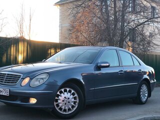 2003 Mercedes-Benz E-Класс 200 III (W211, S211), серый, 1140000 рублей, вид 1