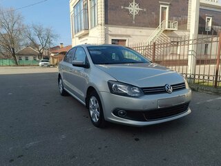2014 Volkswagen Polo V, серый, 1250000 рублей, вид 2