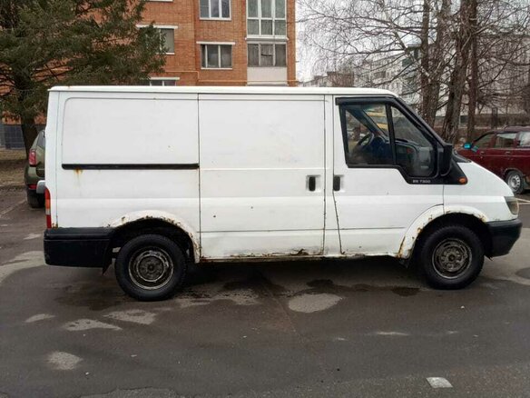2004 Ford Transit, белый, 450000 рублей - вид 4