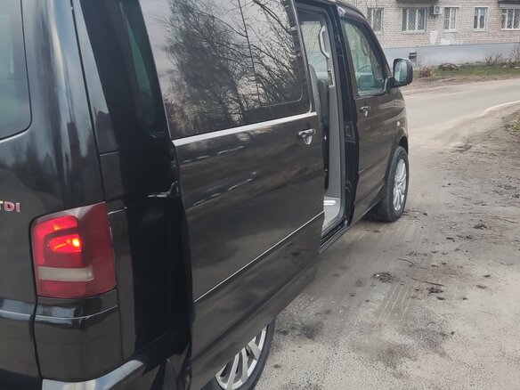 2008 Volkswagen Multivan, чёрный, 1950000 рублей - вид 11