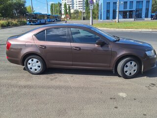 2015 Skoda Octavia III (A7), коричневый, 850000 рублей, вид 3
